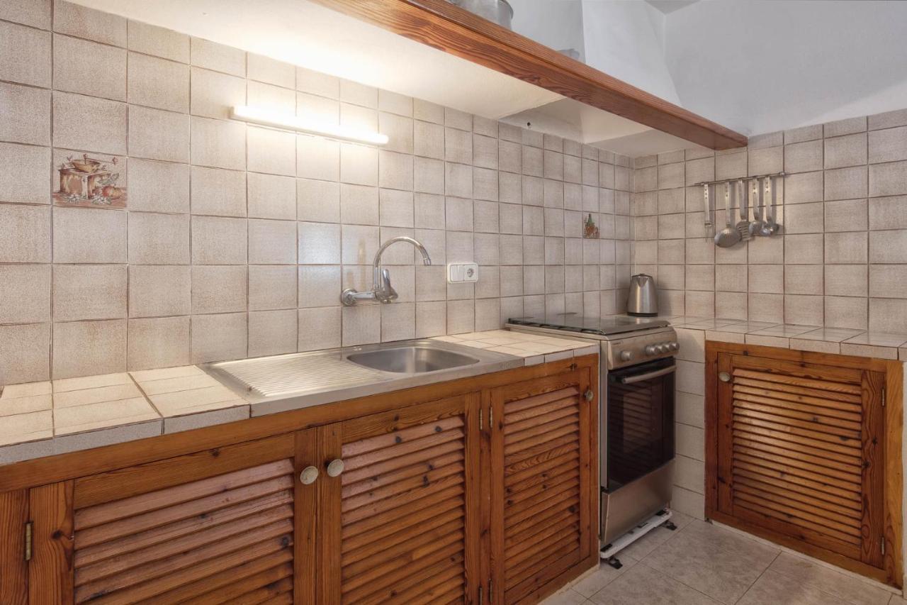 Alojamientos Turisticos Cardona - Apartamento 1 Hab. Standart Ес Пухолс Екстериор снимка